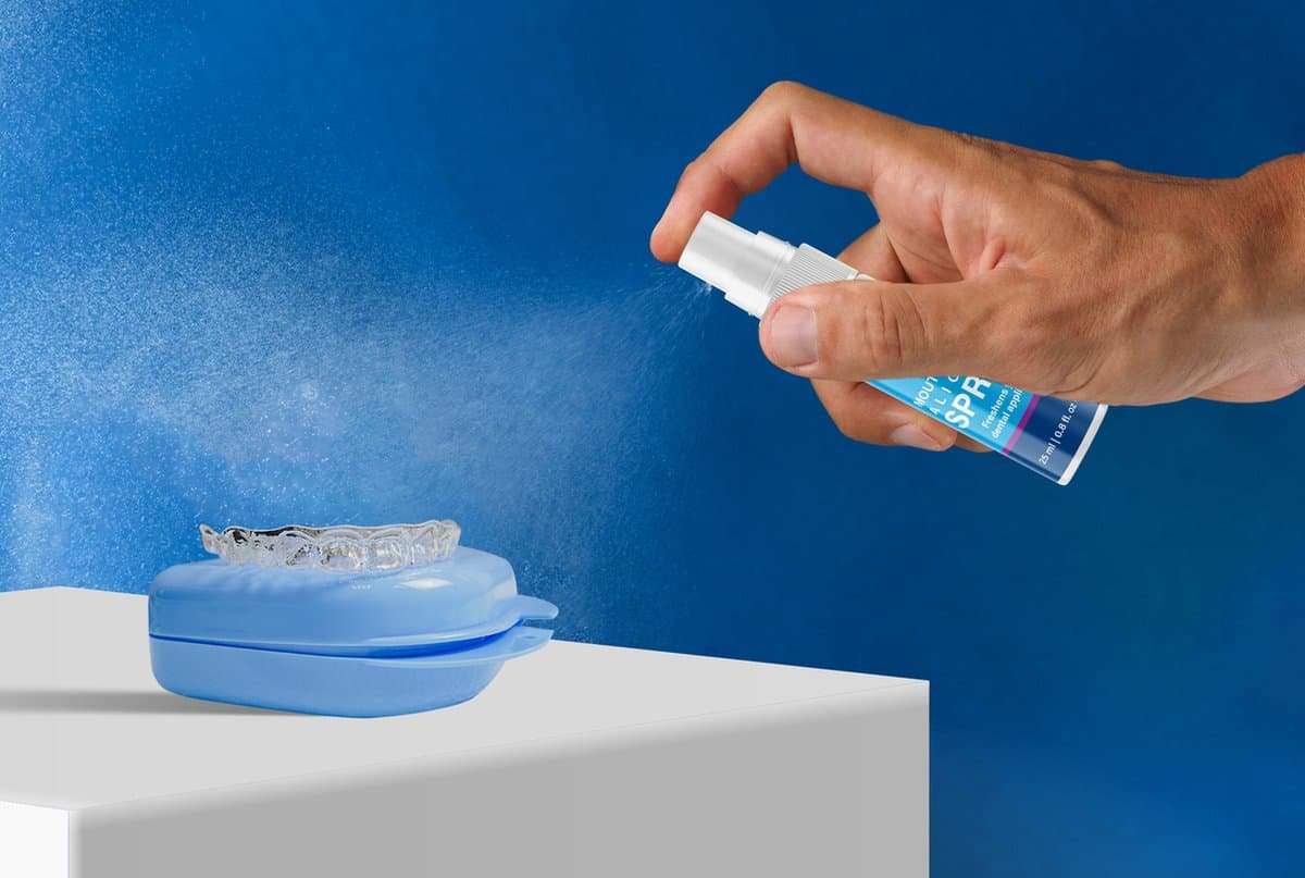 MiBrush Reinigende Spray Bitjes & Aligners thumbnail 3