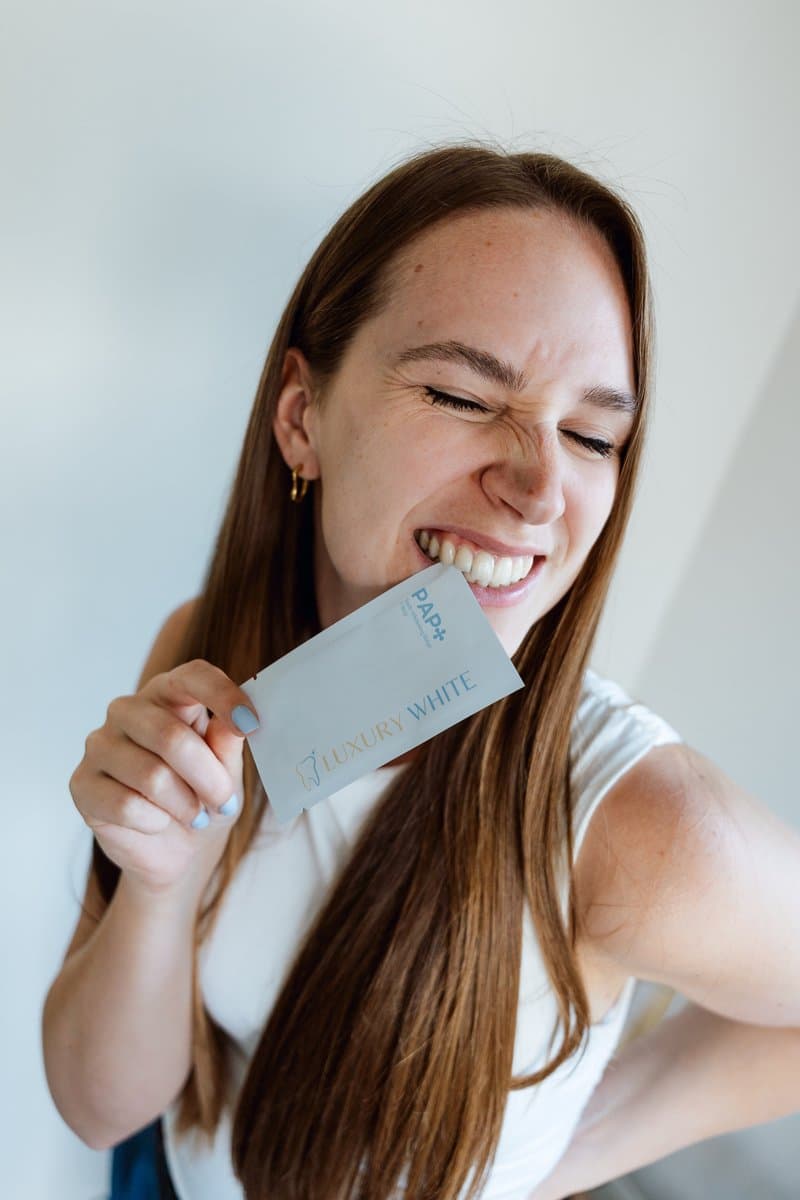 Luxury White PAP+ Whitening Strips thumbnail 3