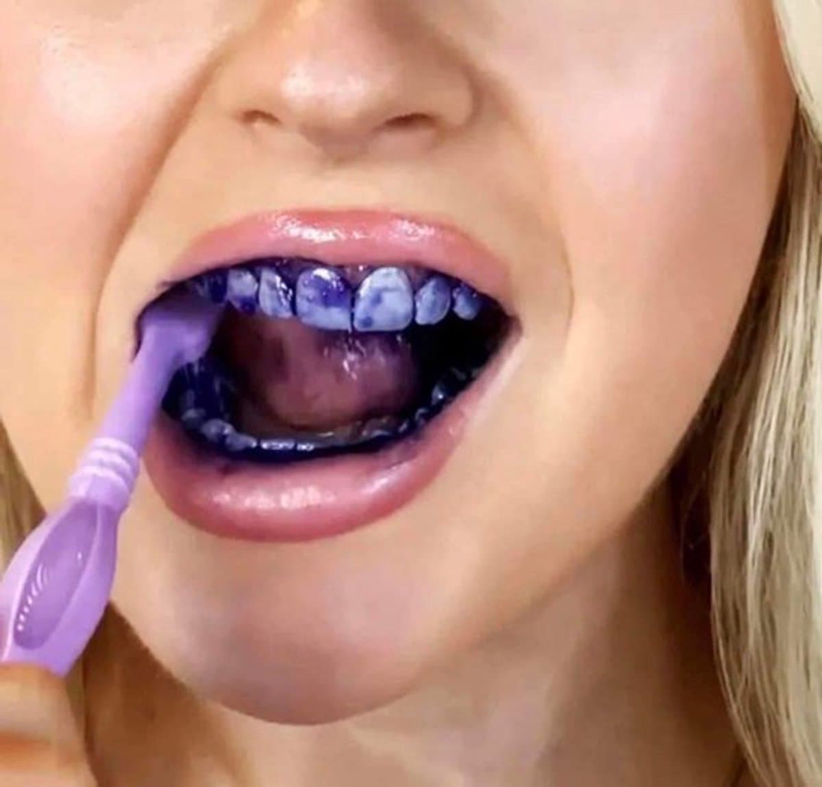 Smilekit V34 Colour Corrector Paarse Tandpasta thumbnail 3
